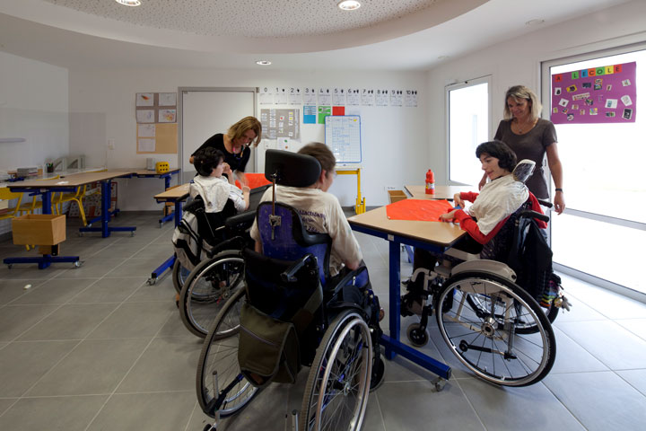 À l’IEM les enfants peuvent suivre une scolarité personnalisée.