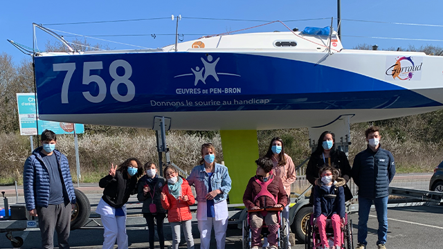 Nicolas Guibal visite l'IEM de l'Estran à Saint-Nazaire